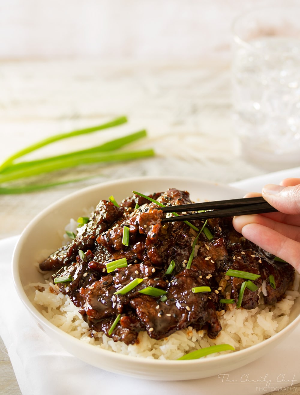 Mongolian Beef | Mongolian beef is such a classic and delicious Asian dish... and easy to make at home! In just 30 minutes you'll have an incredible meal! | http://thechunkychef.com