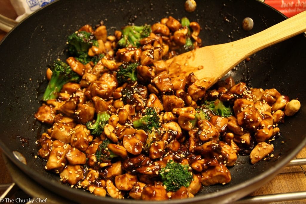 Cashew Chicken - Deliciously savory, saucy and spicy, this cashew chicken is about 100 times better than takeout! You should try it tonight, it's super easy to make!