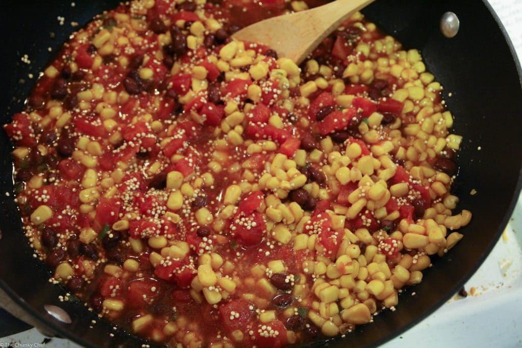 One Pan Mexican Quinoa Skillet - How would you like to have a simple, yet incredibly flavorful vegetarian dish that will more than satisfy you... all cooked in one pan? Easy cleanup!