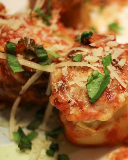 Savory mushrooms, spinach and cheese are rolled up in pasta and baked in a delicious marinara sauce. A dish so hearty, you won't realize it's vegetarian!