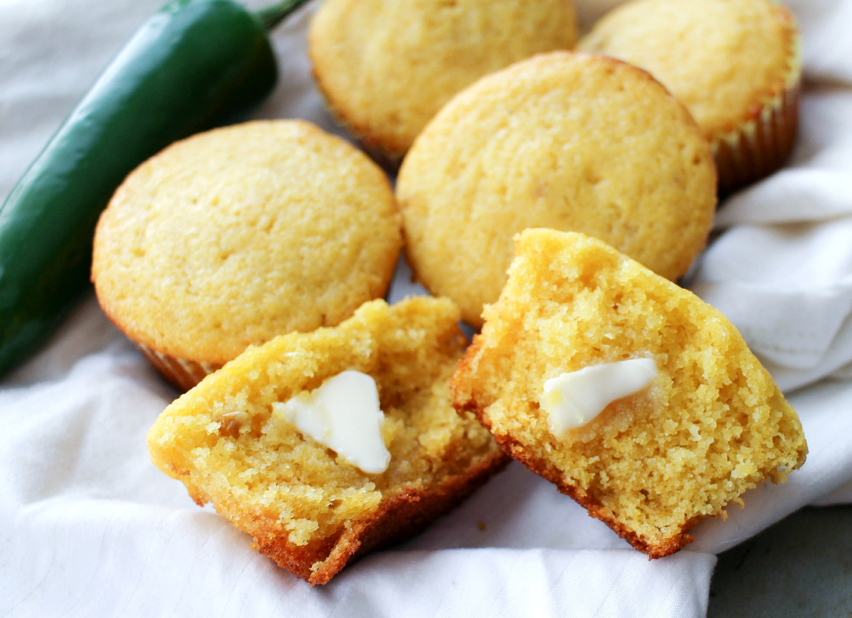 Honey Jalapeno Cornbread Muffins The Chunky Chef