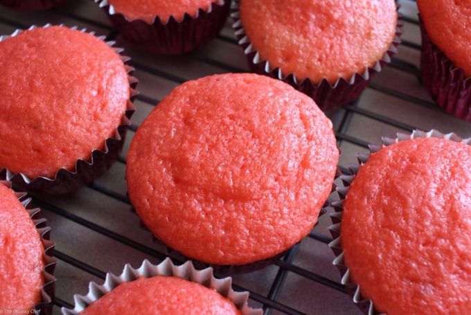 Deliciously moist with a few surprise ingredients, you have to try these strawberry lemonade cupcakes! It's like taking a bite out of summer :)