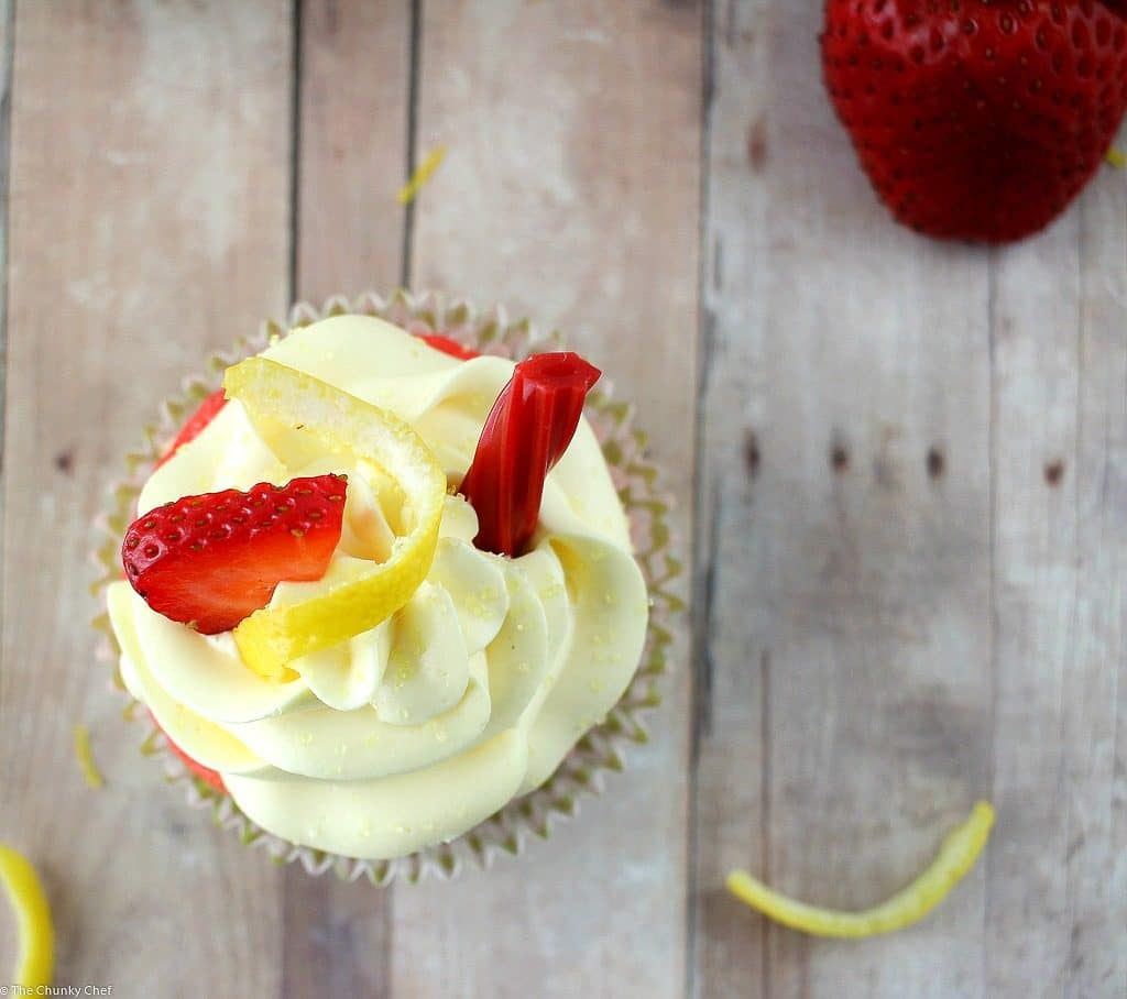 Deliciously moist with a few surprise ingredients, you have to try these strawberry lemonade cupcakes! It's like taking a bite out of summer :)