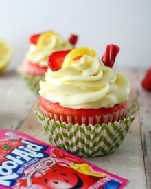 Deliciously moist with a few surprise ingredients, you have to try these strawberry lemonade cupcakes! It's like taking a bite out of summer :)
