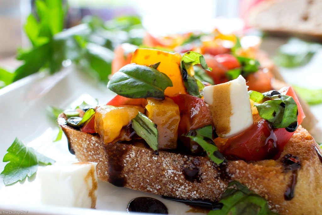 5 Ingredient Heirloom Tomato Bruschetta The Chunky Chef