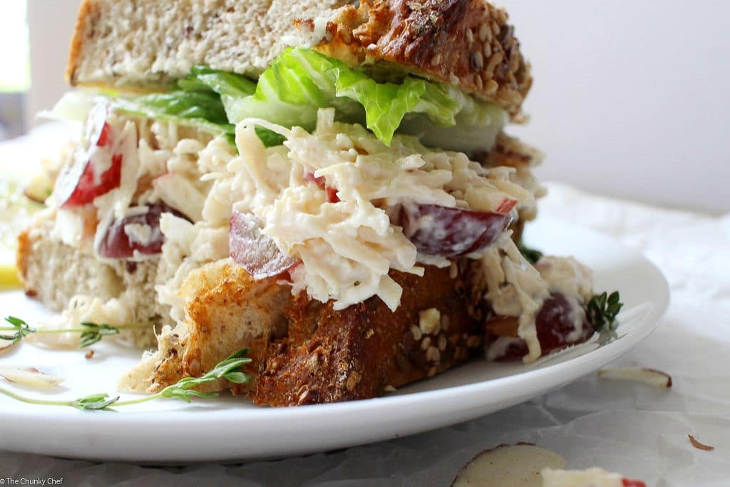 Make busy weeknight meals a snap with this easy harvest almond chicken salad! Crisp apples, sweet grapes and crunchy almonds add great texture and flavor!