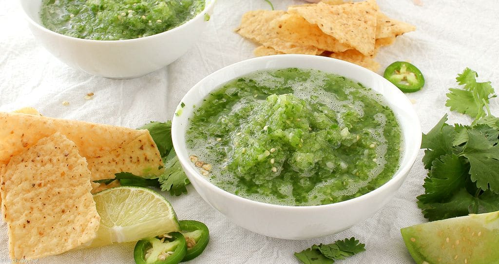 Copycat Abuelo's Tomatillo Salsa | The Chunky Chef (http://thechunkychef.com) | This copycat of Abuelo's tomatillo salsa is so close, you'll think you're actually at the restaurant! Bright and fresh, this salsa is a "must try"!