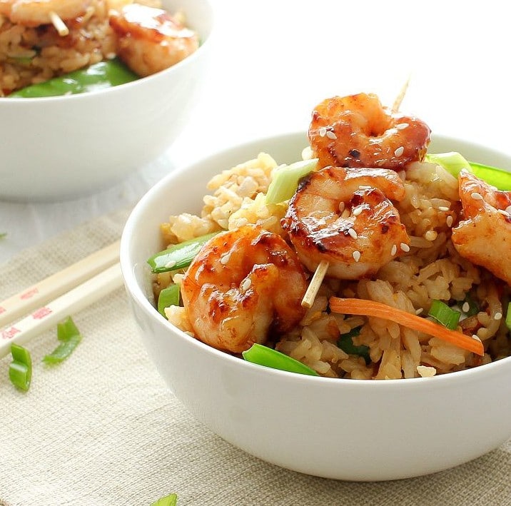 The Chunky Chef | 20 Minute Shrimp Fried Rice | A fast and easy shrimp fried rice recipe that tastes better than Chinese takeout, and you can get on the table in 20 minutes! Perfect for a weeknight meal!