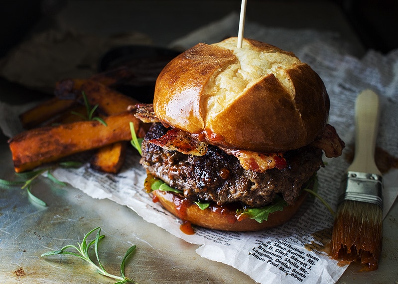 Coffee Rubbed Burgers with Dr Pepper BBQ Sauce | The Chunky Chef | Not your average burger! Juicy beef burgers seasoned with a spiced coffee rub, topped with peppered bacon and a lip smacking Dr Pepper BBQ sauce!