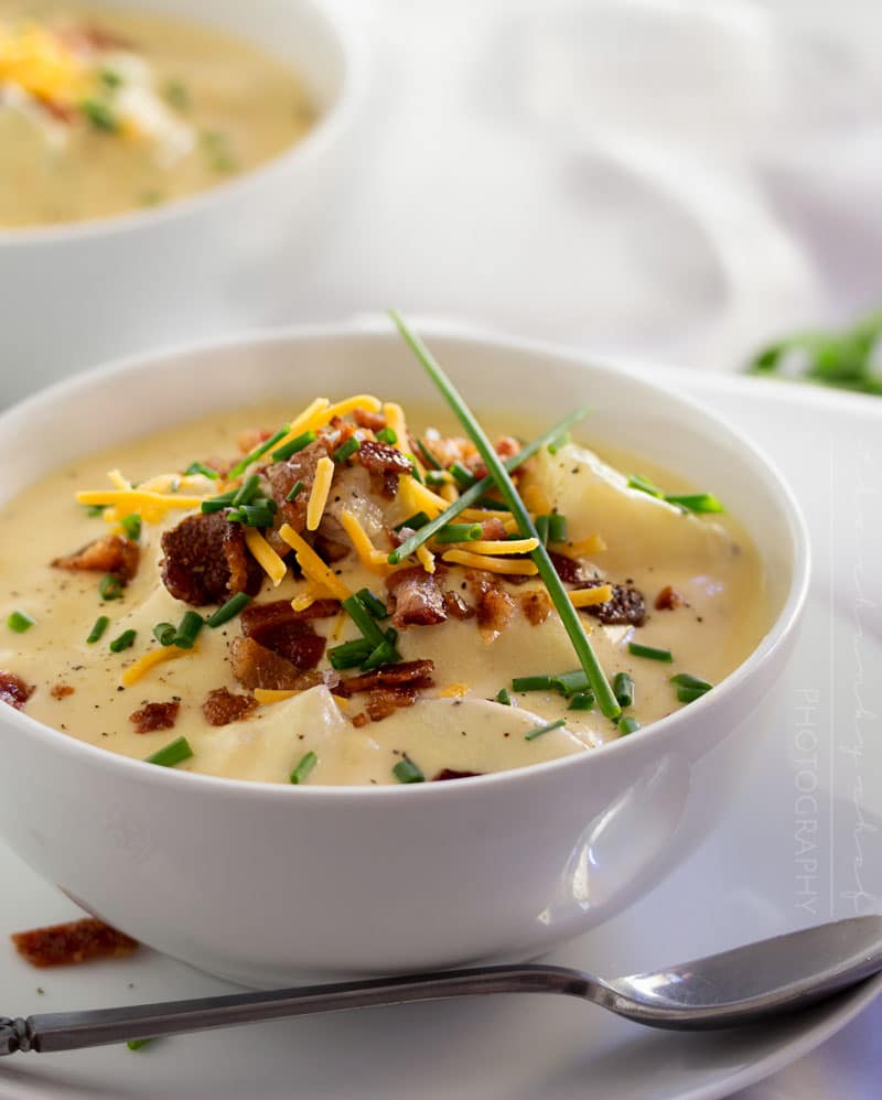 Copycat Loaded Baked Potato Soup (2) The Chunky Chef