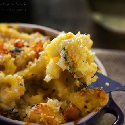 Butternut Squash and Gruyere Mac and Cheese | This dish is the ultimate mac and cheese! Pureed savory roasted butternut squash is mixed with an ultra creamy Gruyere and white cheddar sauce!