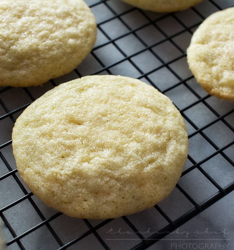 Soft Vanilla Bean Sugar Cookies | These vanilla bean sugar cookies are rolled in sugar for a sparkling appearance and a soft, light and chewy texture that will make these your new favorite!