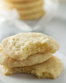 Soft Vanilla Bean Sugar Cookies | These vanilla bean sugar cookies are rolled in sugar for a sparkling appearance and a soft, light and chewy texture that will make these your new favorite!