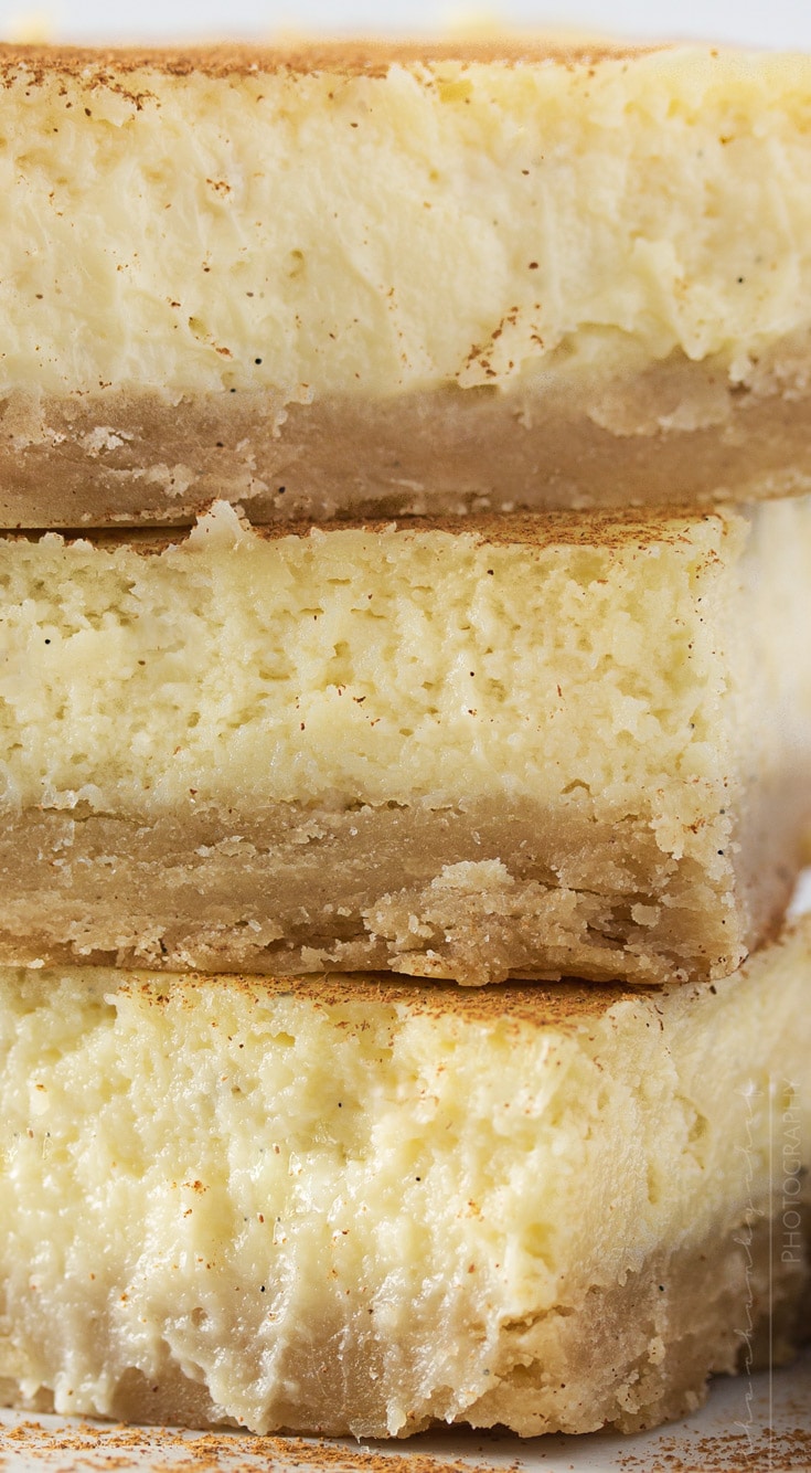 Vanilla Chai Cheesecake Bars | Love cheesecake, but don't want a whole cake? These lusciously creamy cheesecake bars are flavored with chai and vanilla bean for the perfect treat! | http://thechunkychef.com