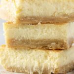 Vanilla Chai Cheesecake Bars | Love cheesecake, but don't want a whole cake? These lusciously creamy cheesecake bars are flavored with chai and vanilla bean for the perfect treat! | http://thechunkychef.com