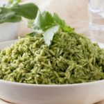 Arroz Verde Green Rice | This green rice, or arroz verde, is so rich and full of flavor... not to mention the vibrant green color! You can pair this rice with any main dish! | http://thechunkychef.com