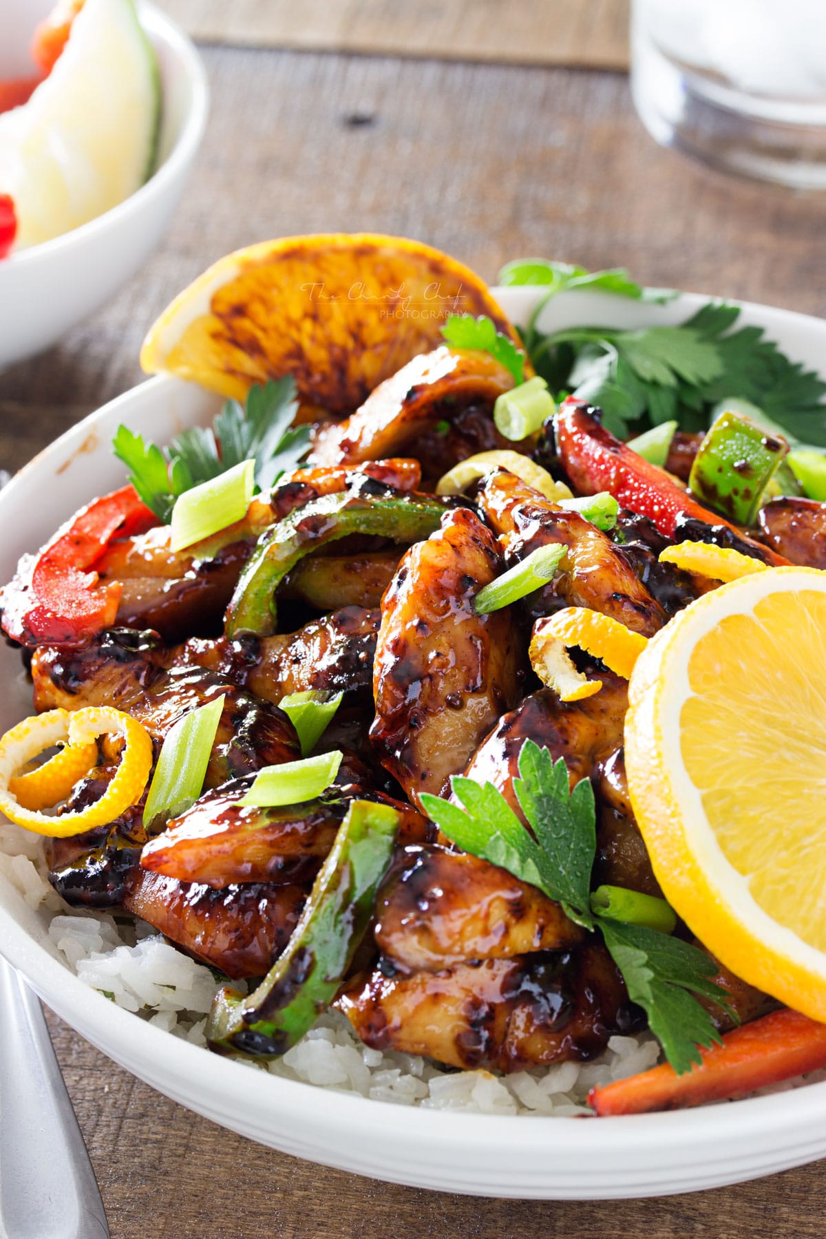 Cajun Honey Glazed Chicken Bowls | This Cajun honey glazed chicken bowl is packed with bright, fresh ingredients! The chicken is actually cooked IN the marinade, allowing for maximum flavor. | http://thechunkychef.com