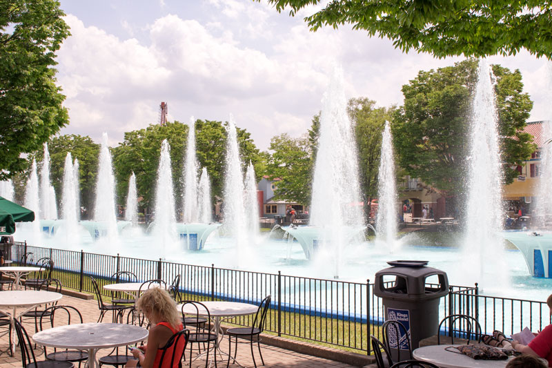 Food Truck Festival-Kings Island | Kings Island is the place to be for fun events this summer! Learn all about the Food Truck Festival and find out how you can save money on park tickets!