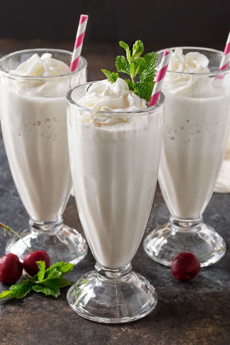 Skinny Vanilla Protein Milkshake | This vanilla protein milkshake has less than 200 calories, is low carb, low sugar, and high in protein... yet it tastes like a decadent vanilla shake! | http://thechunkychef.com