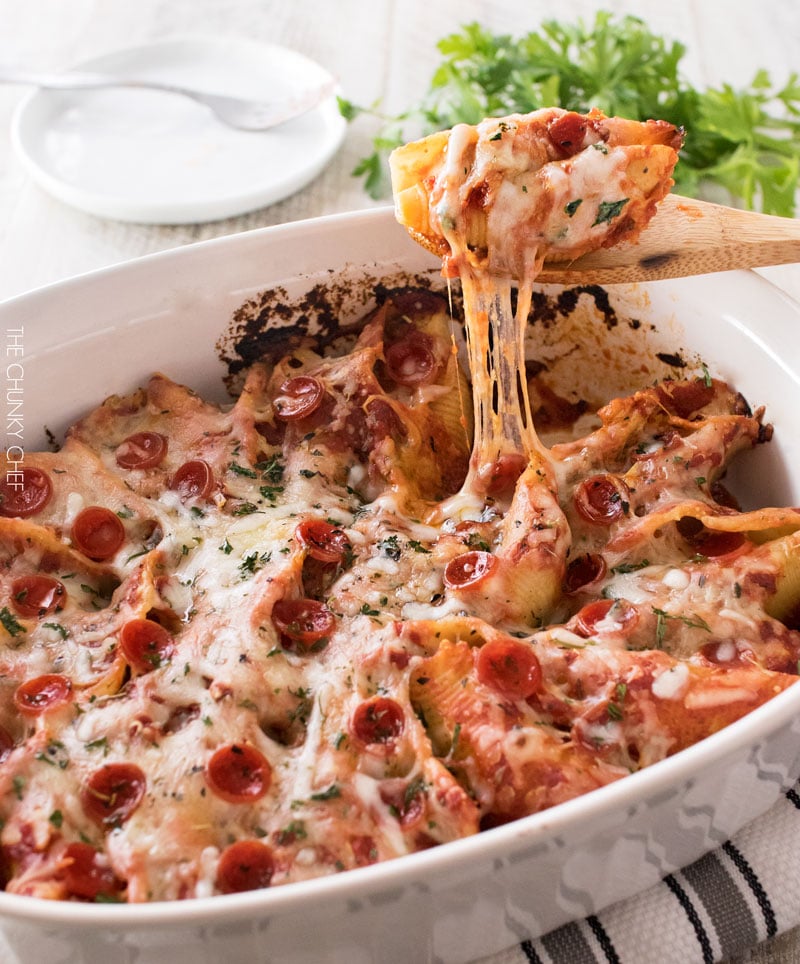 Deluxe Pizza Stuffed Shells | Classic stuffed shells meet deluxe pizza in this fusion of Italian meals... they're easy to make, freezer friendly, and great for families! | http://thechunkychef.com