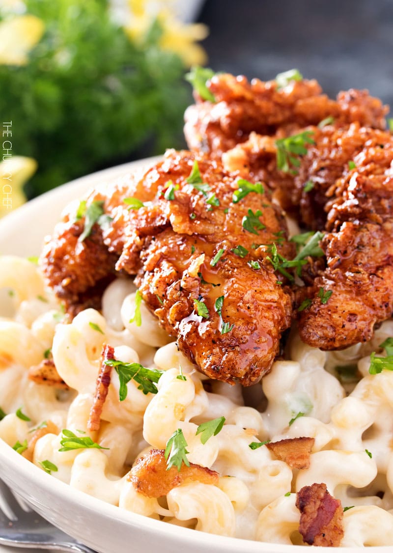 Applebee's 4 Cheese Mac and Cheese with Honey Pepper Chicken | Even better than the restaurant version, this creamy 4 cheese mac and cheese is topped with a sweet and sticky honey pepper chicken | http://thechunkychef.com