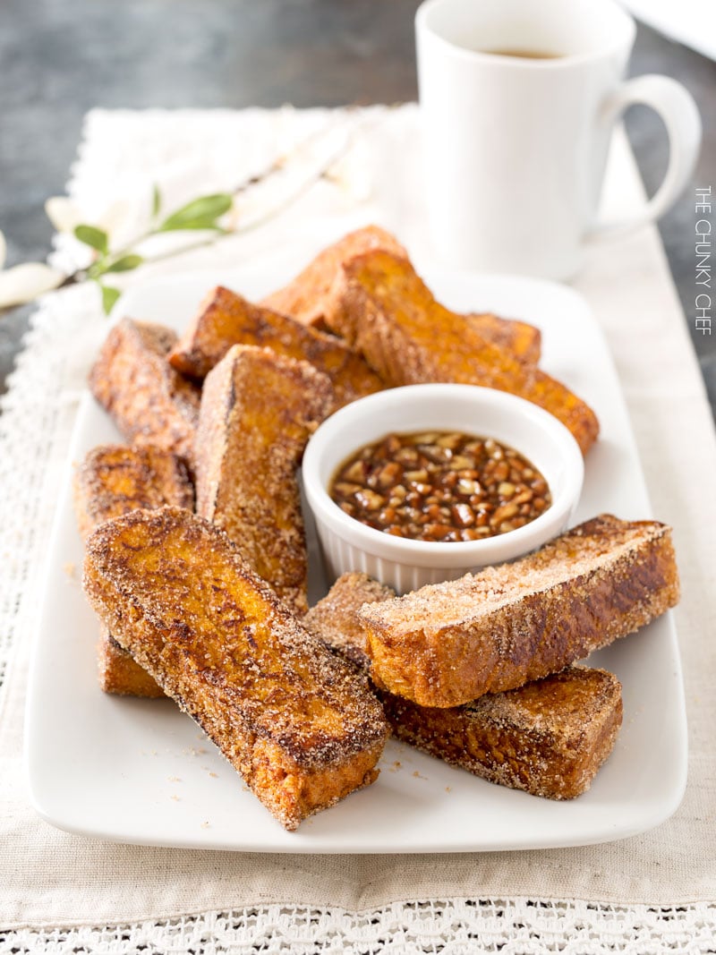 Pumpkin French Toast Sticks | French toast sticks are a fun, fork-free way to enjoy a classic breakfast treat, with a great pumpkin flavor! | http://thechunkychef.com