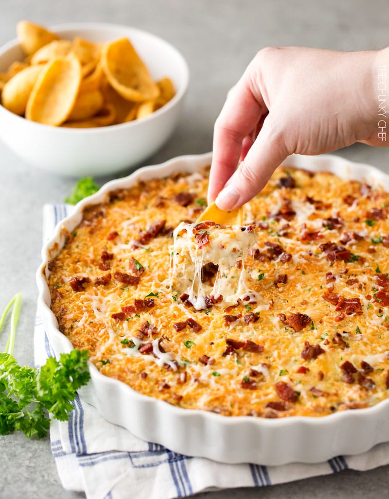Cheesy Bacon Jalapeno Popper Dip | Warm and spicy, this ultra cheesy bacon jalapeno popper dip will be the hit of ANY party you bring it to! | http://thechunkychef.com