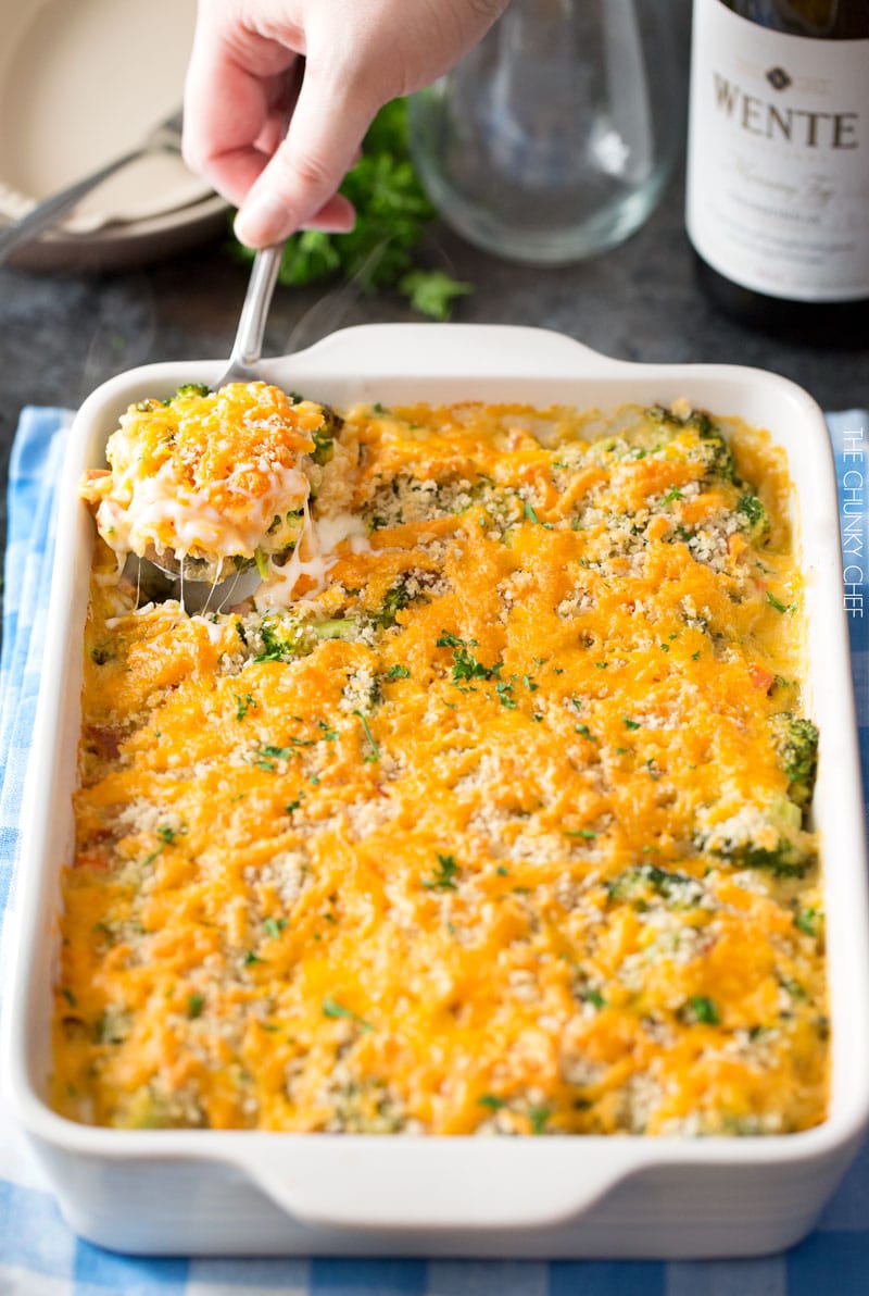 Cheesy Quinoa and Sausage Broccoli Casserole | A healthier version of the classic broccoli casserole, made with protein packed quinoa, chicken sausage, and a homemade (no condensed soups) creamy cheddar sauce! | http://thechunkychef.com
