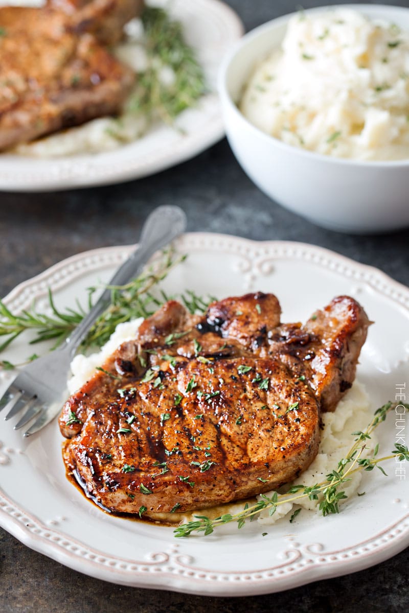 Maple Balsamic Glazed Pork Chops | Tender, juicy, bone-in glazed pork chops are seared and coated in a lip-smacking maple balsamic vinegar sauce! | http://thechunkychef.com