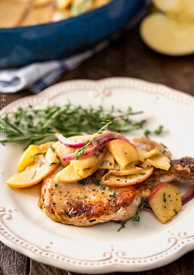 One Pan Pork Chops with Apples and Onions | Amazing Fall flavors combine in this one pan, 30 minute pork chop meal! | http://thechunkychef.com