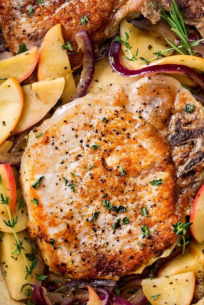 One Pan Pork Chops with Apples and Onions | Amazing Fall flavors combine in this one pan, 30 minute pork chop meal! | http://thechunkychef.com