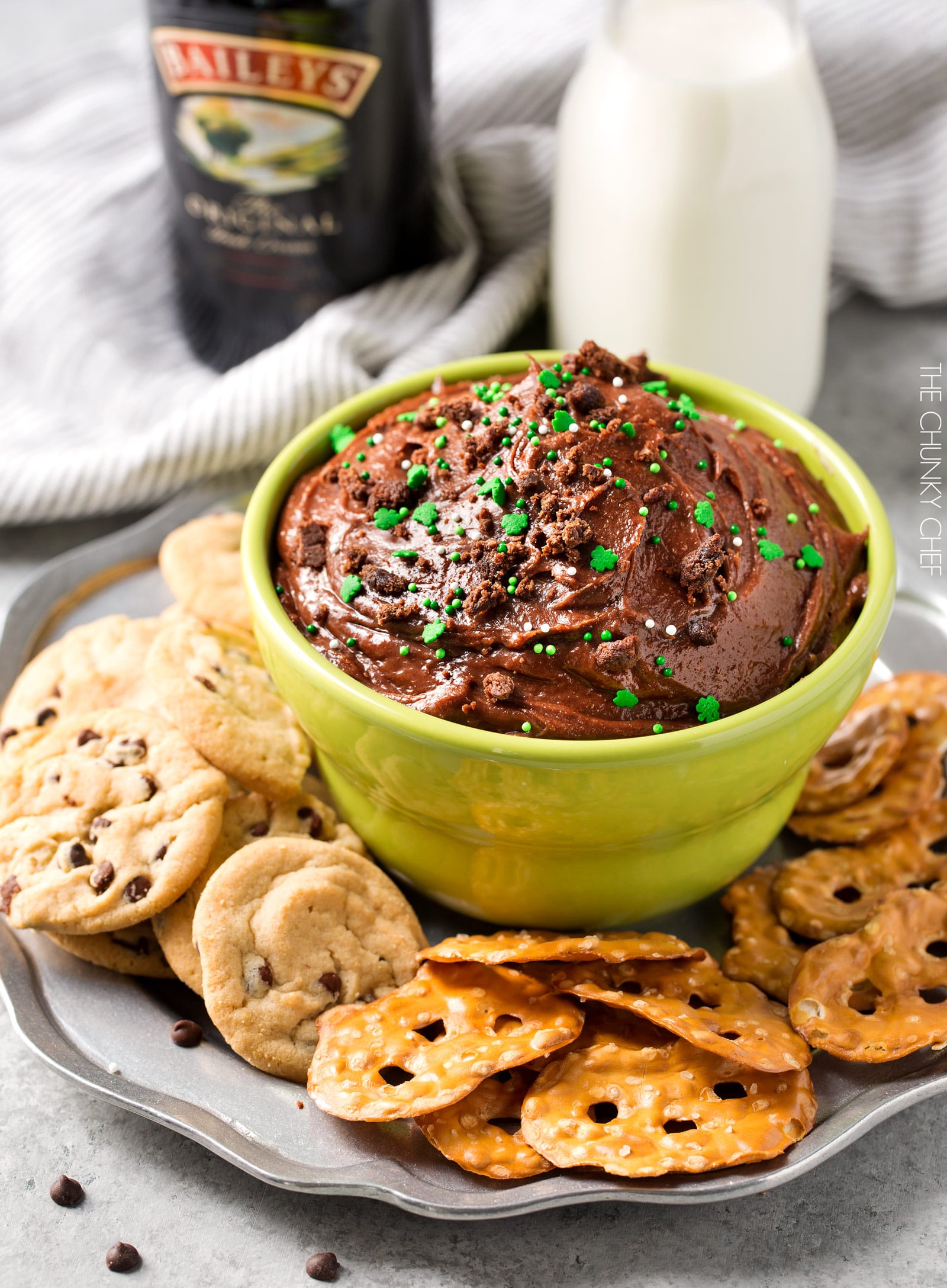 Baileys Brownie Batter Dip | All the amazing brownie batter flavor, in a safe to eat, eggless dip. A splash of Baileys gives this dessert dip a little holiday flair... perfect for a St. Patrick's Day party! | http://thechunkychef.com