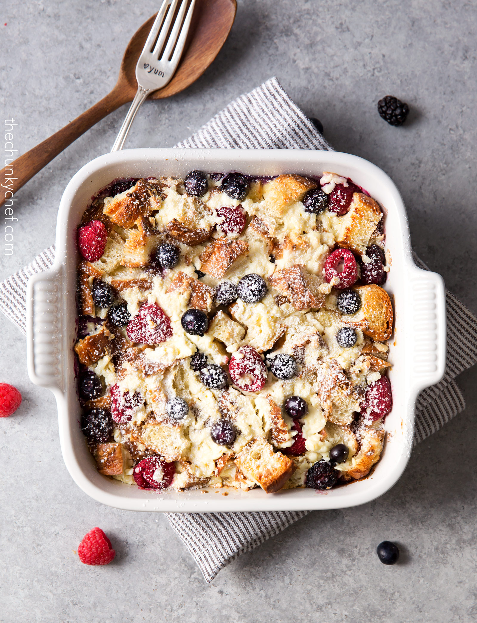 mixed-berry-overnight-croissant-breakfast-bake-the-chunky-chef