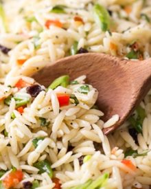 Copycat Piada Orzo Salad | This orzo salad is a copycat of the one sold at Piada Italian Street Food... it's crunchy, a little sweet, a little savory, and always a hit at parties! | http://thechunkychef.com