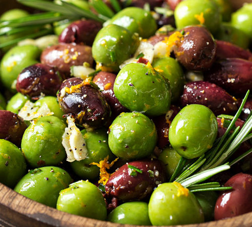 Marinated Olives - Easy Recipe with 15 Minutes of Prep