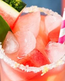 Summer Watermelon Lemonade | Sipping on this refreshing watermelon and pineapple lemonade is like taking a drink of pure summer! Easy to make, and you can add a bit of alcohol for an adults-only beverage! | http://thechunkychef.com