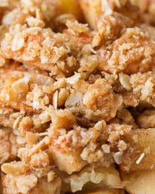 Old Fashioned Easy Apple Crisp | Chopped apples, cinnamon, brown sugar, and the best crispy oat topping, baked into the ultimate Fall dessert! Top with a scoop of ice cream and salted caramel for the perfect treat! | https://thechunkychef.com | #applecrisp #oat #falldessert #appledessert #fromscratch