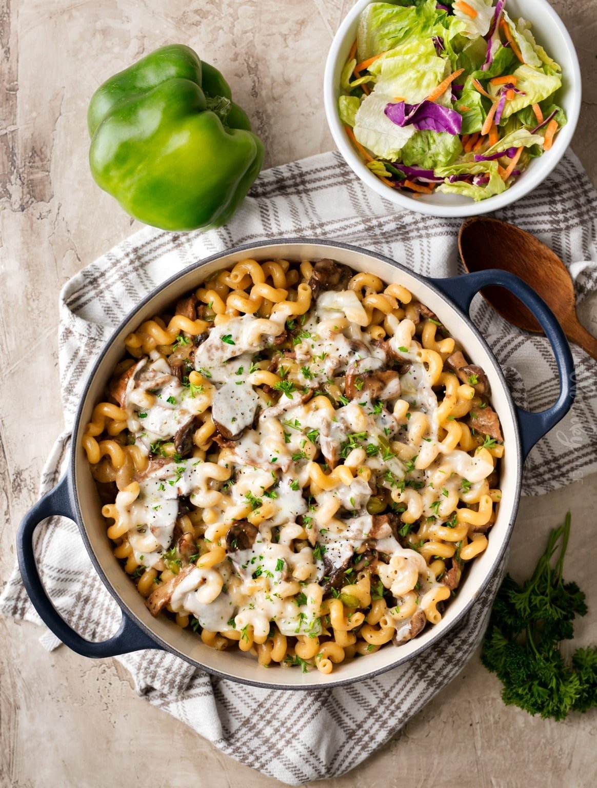 One Pot Philly Cheesesteak Pasta The Chunky Chef