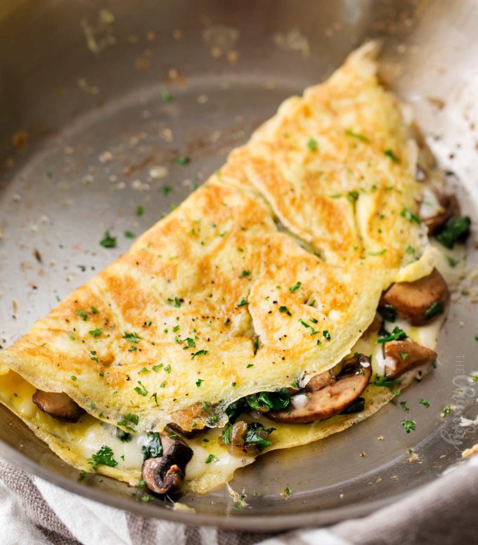 Cheesy Mushroom and Spinach Omelet 