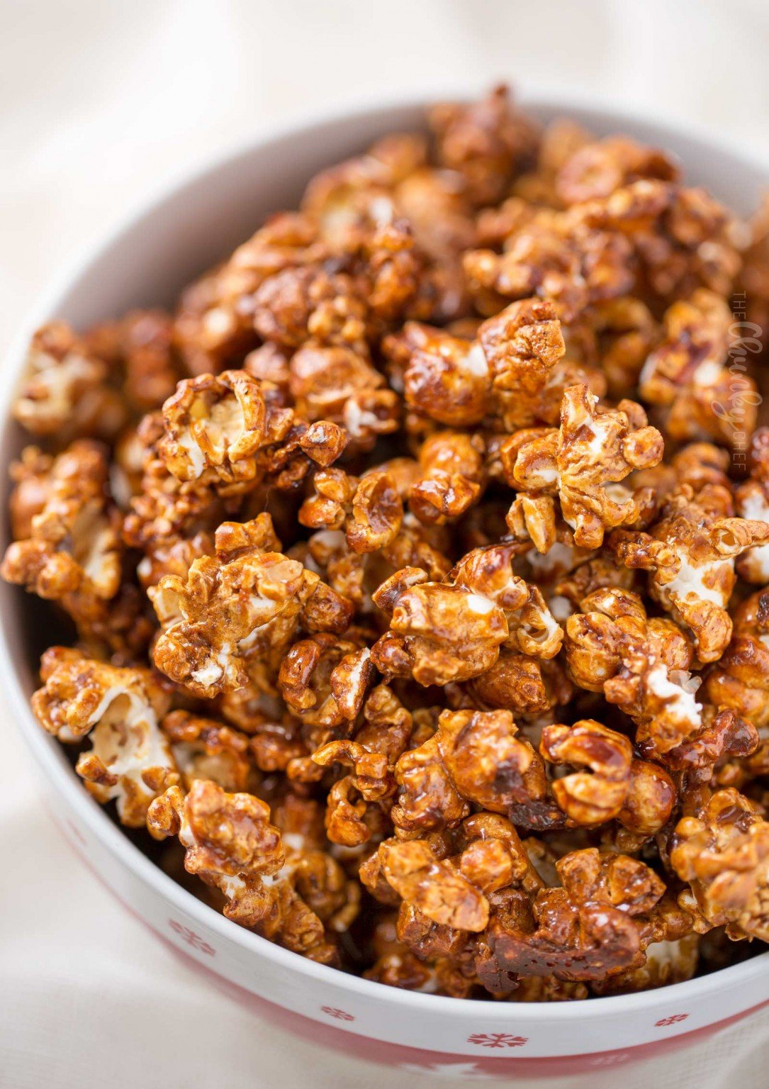 Easy Homemade Gingerbread Caramel Popcorn The Chunky Chef
