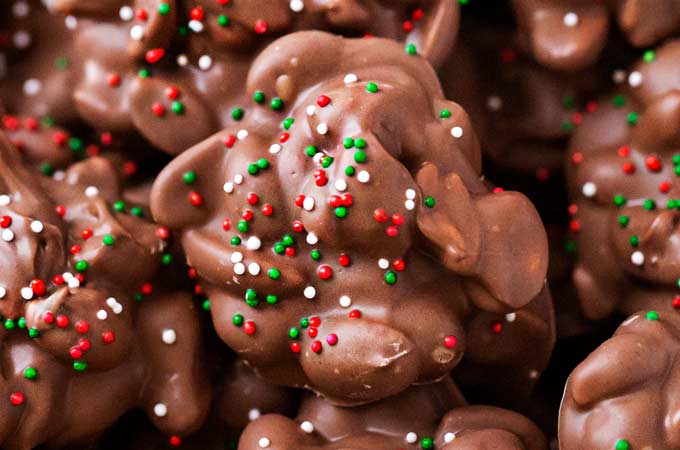 Easy Crockpot Christmas Candy - Meatloaf and Melodrama