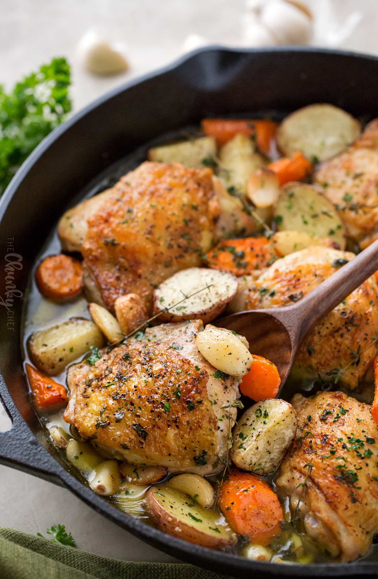 Roasted chicken thighs with garlic and potatoes