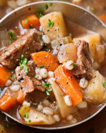 Slow Cooker Beef Barley Soup | Hearty and positively soul-warming, this beef barley soup simmers all day in the slow cooker, which makes for an incredibly rich soup recipe! | The Chunky Chef | #beefbarley #soup #slowcooker #crockpot #comfortfood #barley #beefsoup