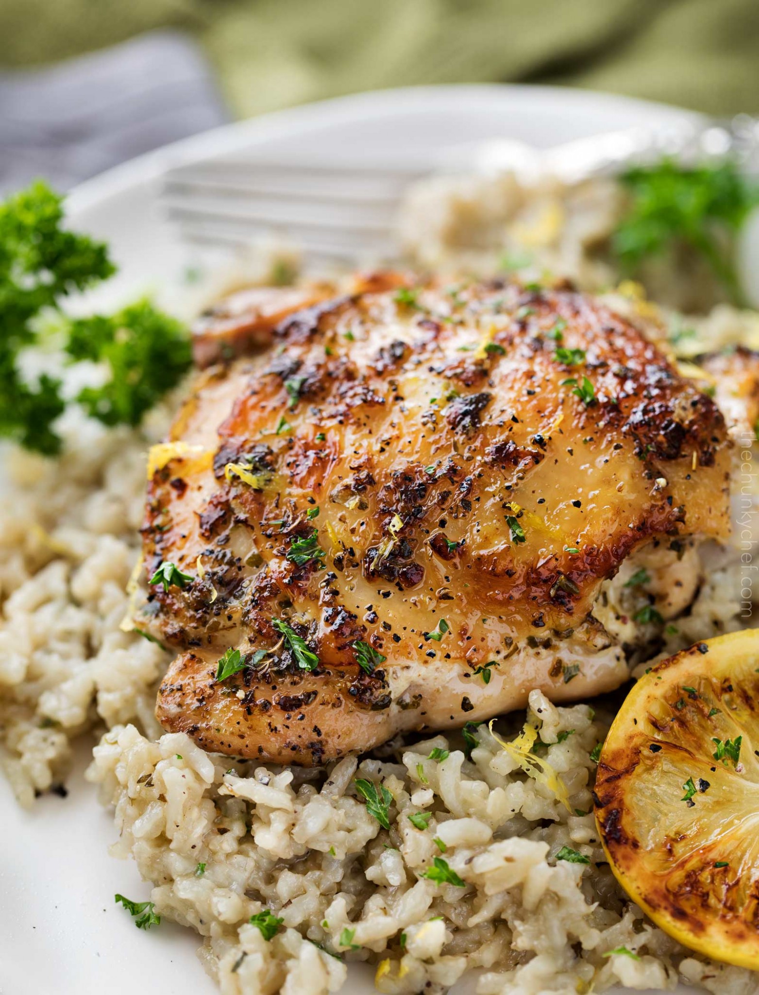 One Pan Greek Lemon Chicken and Rice - The Chunky Chef