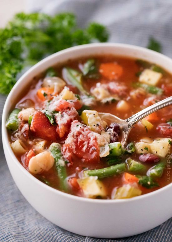 Hearty Slow Cooker Minestrone Soup - The Chunky Chef