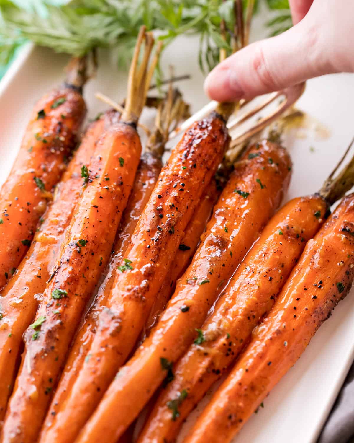 Slow Cooker Glazed Carrots (easy holiday side dish) The Chunky Chef