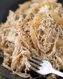 Easy all-purpose shredded chicken made in the crockpot with spices and beer. Make a big batch and use it to make different meals all week long! | #chicken #shreddedchicken #pulledchicken #beer #braised #allpurpose #multipurpose #slowcooker #crockpot