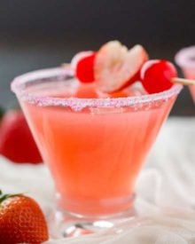 The best drink for Valentine's Day or summer, this love potion cocktail is made with just 3 ingredients and is sure to put you in a lovin' mood. #cocktail #drinks #vodka #love #valentinesday #pink #summerdrink