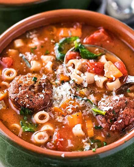 This Slow Cooker Italian Meatball Soup is hearty, easy, and incredibly satisfying!  You'll never guess it's only 4 smart points per serving. #italian #meatball #soup #slowcooker #crockpot #weightwatchers #smartpoints #comfortfood