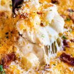 Creamy mac and cheese, made with double the cheeses, chipotle peppers, crispy bacon, and a buttery panko topping!  Perfect for a weeknight comfort food meal! #macandcheese #macaroni #bacon #chipotle #smoky #comfortfood #weeknightmeal #easyrecipe #homemade